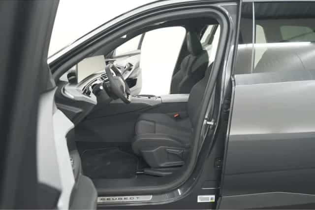 Peugeot 5008 (2025) thumbnail 25