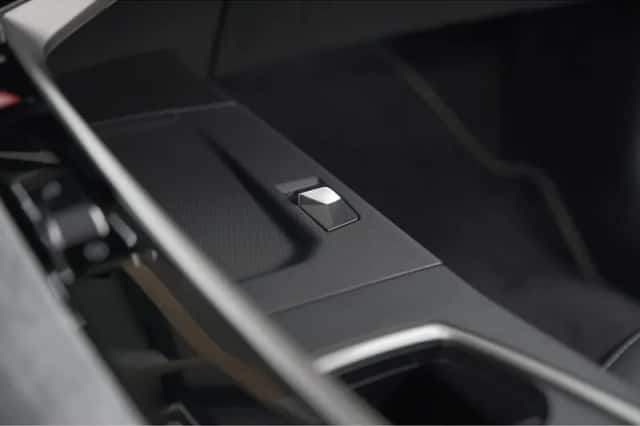 Peugeot 5008 (2025) thumbnail 40
