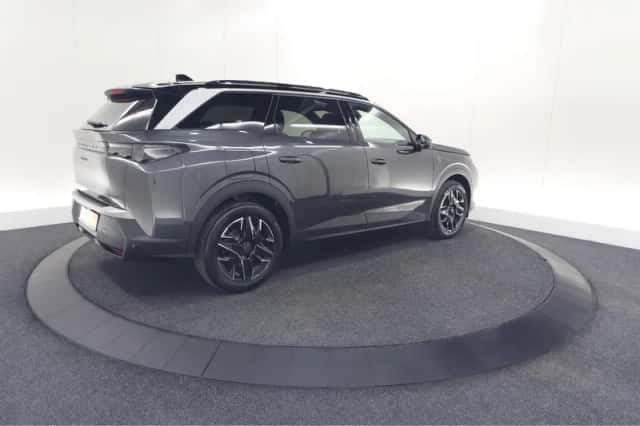 Peugeot 5008 (2025) thumbnail 6