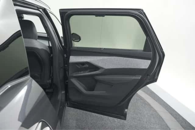 Peugeot 5008 (2025) thumbnail 63