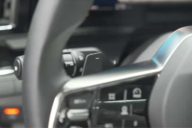 Renault Austral (2025) thumbnail 40