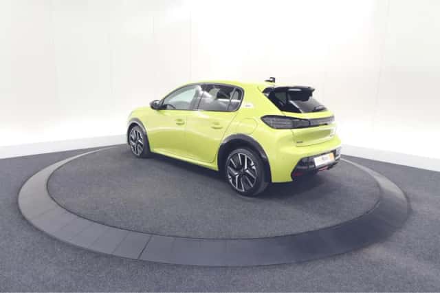 Peugeot 208 (2024) thumbnail 11