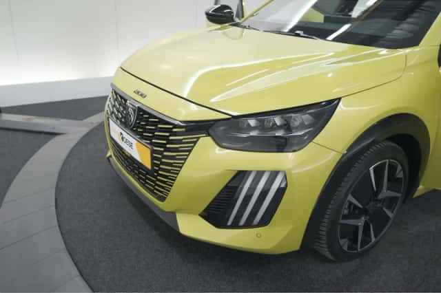 Peugeot 208 (2024) thumbnail 14