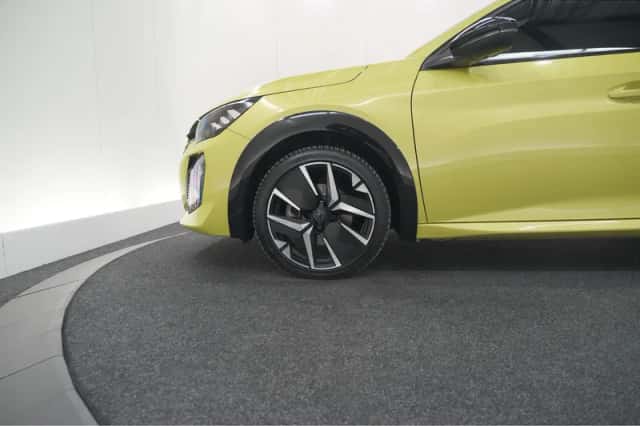 Peugeot 208 (2024) thumbnail 16