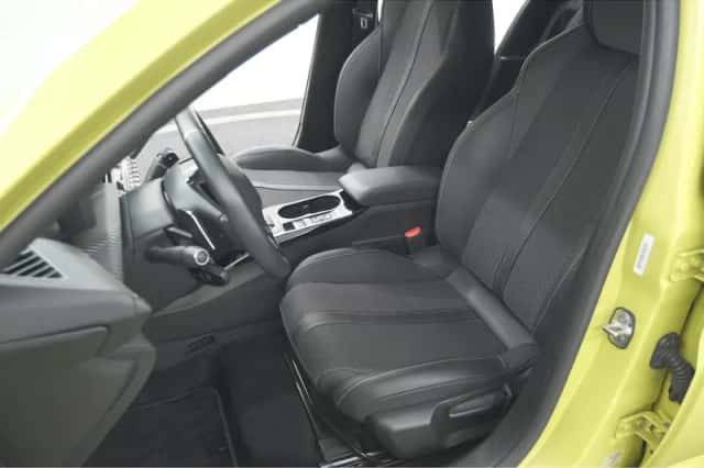 Peugeot 208 (2024) thumbnail 26