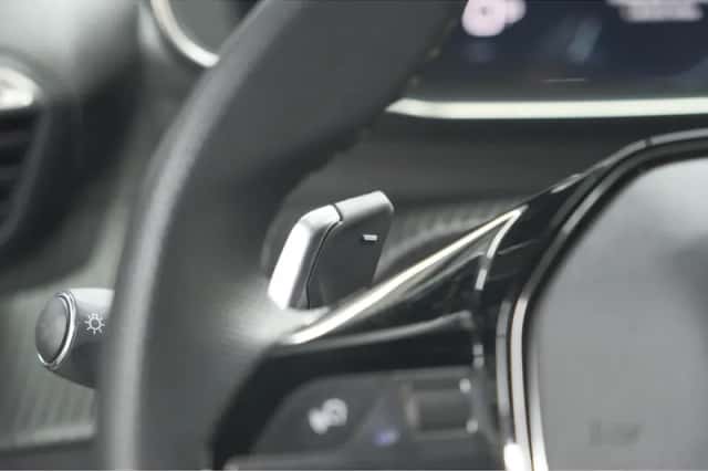 Peugeot 208 (2024) thumbnail 33
