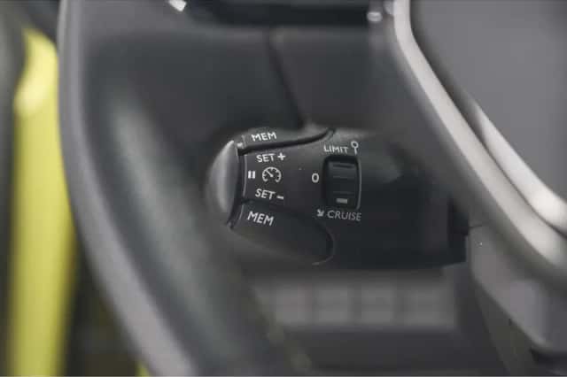 Peugeot 208 (2024) thumbnail 37