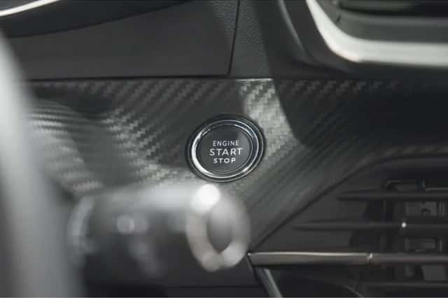 Peugeot 208 (2024) thumbnail 38