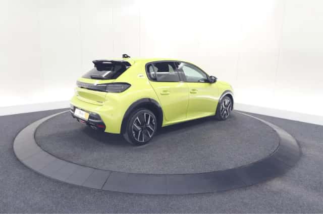 Peugeot 208 (2024) thumbnail 5