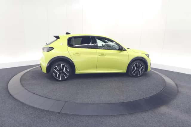Peugeot 208 (2024) thumbnail 8