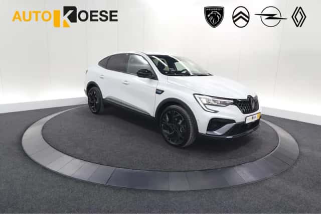 Renault Arkana (2025) thumbnail 1