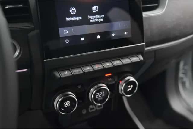 Renault Arkana (2025) thumbnail 56