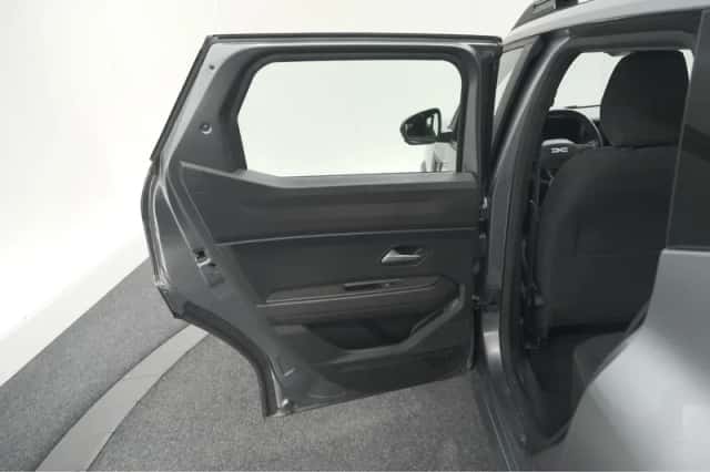 Dacia Duster (2025) thumbnail 60