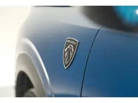 Peugeot 5008 (2025) thumbnail 17