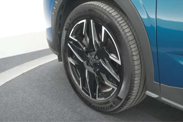 Peugeot 5008 (2025) thumbnail 18