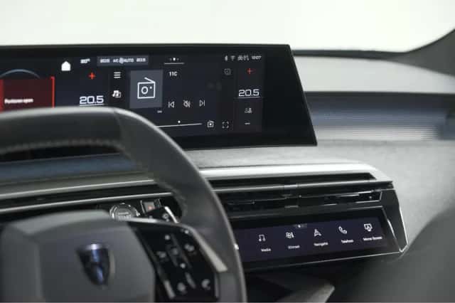 Peugeot 5008 (2025) thumbnail 44