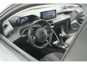 Peugeot 208 (2025) thumbnail 2