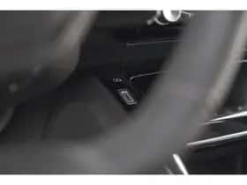 Peugeot 208 (2025) thumbnail 36