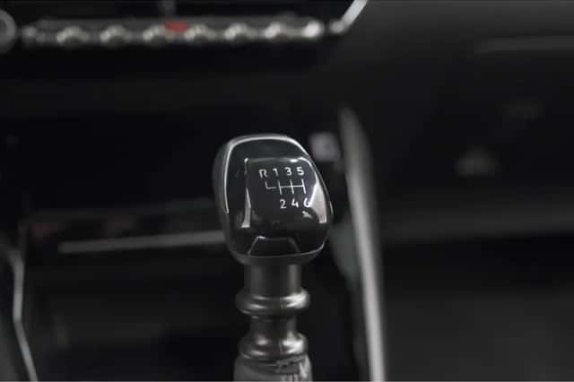 Peugeot 208 (2025) thumbnail 37
