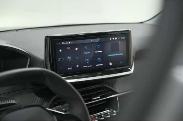 Peugeot 208 (2025) thumbnail 41