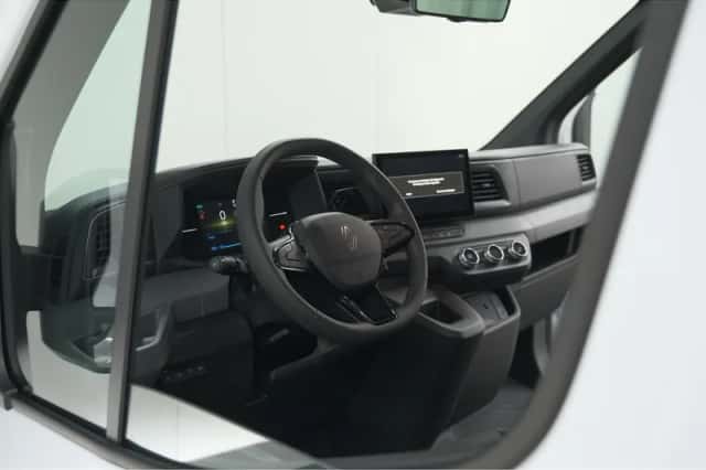 Renault Master (2026) thumbnail 2