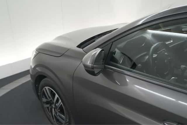Peugeot 208 (2021) thumbnail 16