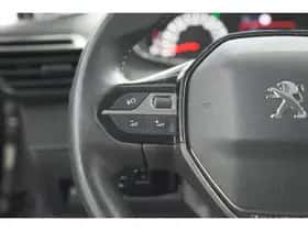 Peugeot 208 (2021) thumbnail 26