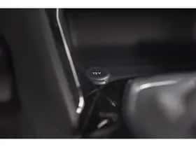 Peugeot 208 (2021) thumbnail 37