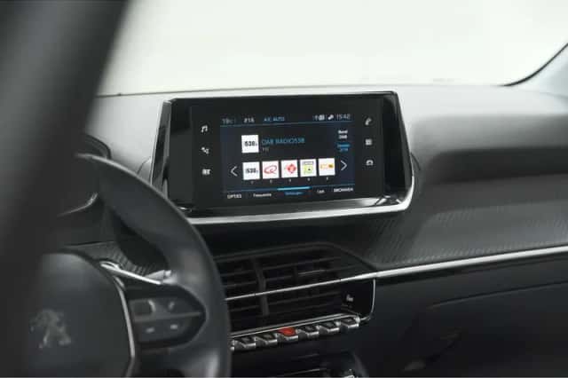 Peugeot 208 (2021) thumbnail 42