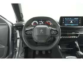 Peugeot 2008 (2023) thumbnail 27