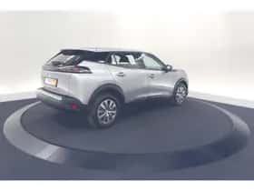 Peugeot 2008 (2023) thumbnail 5