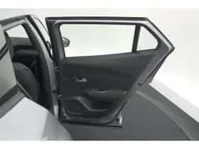Peugeot 2008 (2023) thumbnail 55