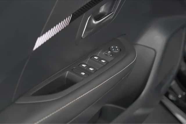 Peugeot 208 (2025) thumbnail 22