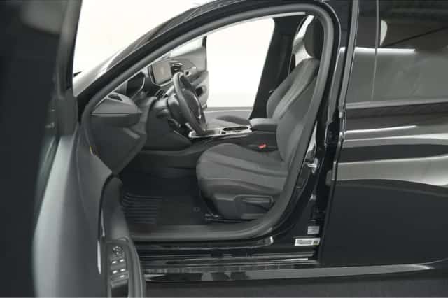 Peugeot 208 (2025) thumbnail 23