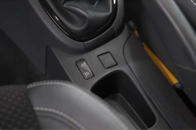 Renault Clio (2019) thumbnail 29