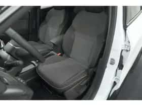 Renault Captur (2025) thumbnail 24