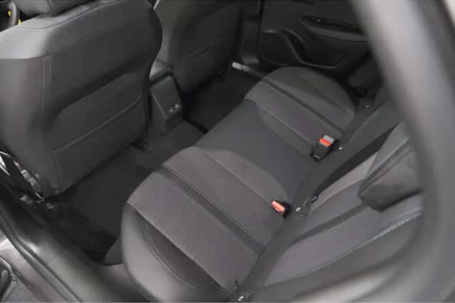 Peugeot 2008 (2023) thumbnail 22