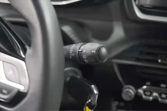 Peugeot 2008 (2023) thumbnail 28