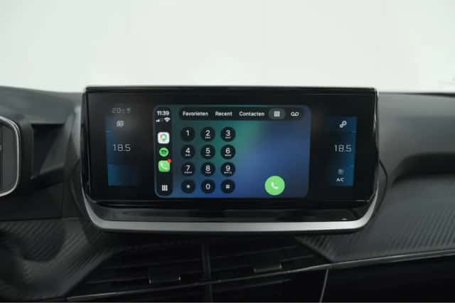 Peugeot 2008 (2023) thumbnail 34