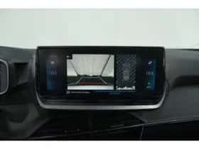 Peugeot 2008 (2023) thumbnail 36