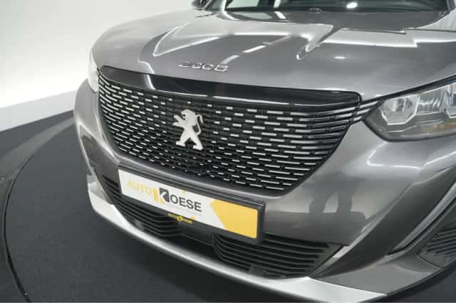 Peugeot 2008 (2023) thumbnail 8