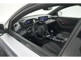 Peugeot 208 (2024) thumbnail 2