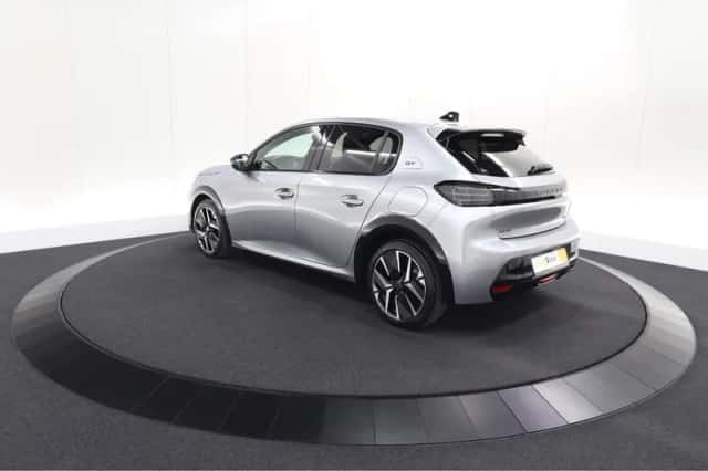 Peugeot 208 (2024) thumbnail 12
