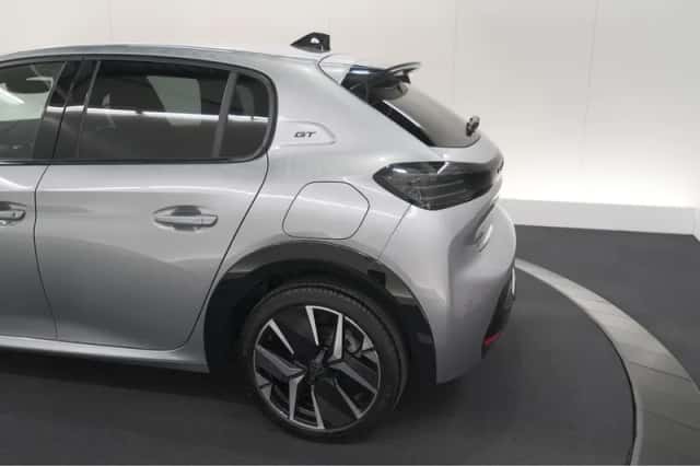 Peugeot 208 (2024) thumbnail 22