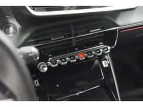 Peugeot 208 (2024) thumbnail 42