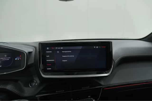 Peugeot 208 (2024) thumbnail 54