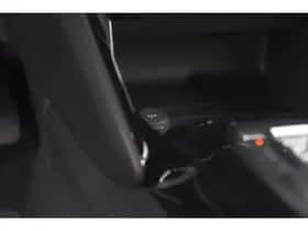 Peugeot 2008 (2025) thumbnail 46