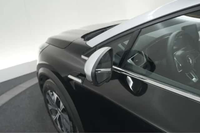 Renault Captur (2024) thumbnail 19