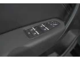Renault Captur (2024) thumbnail 25
