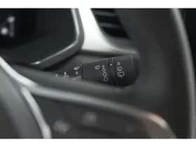 Renault Captur (2024) thumbnail 36